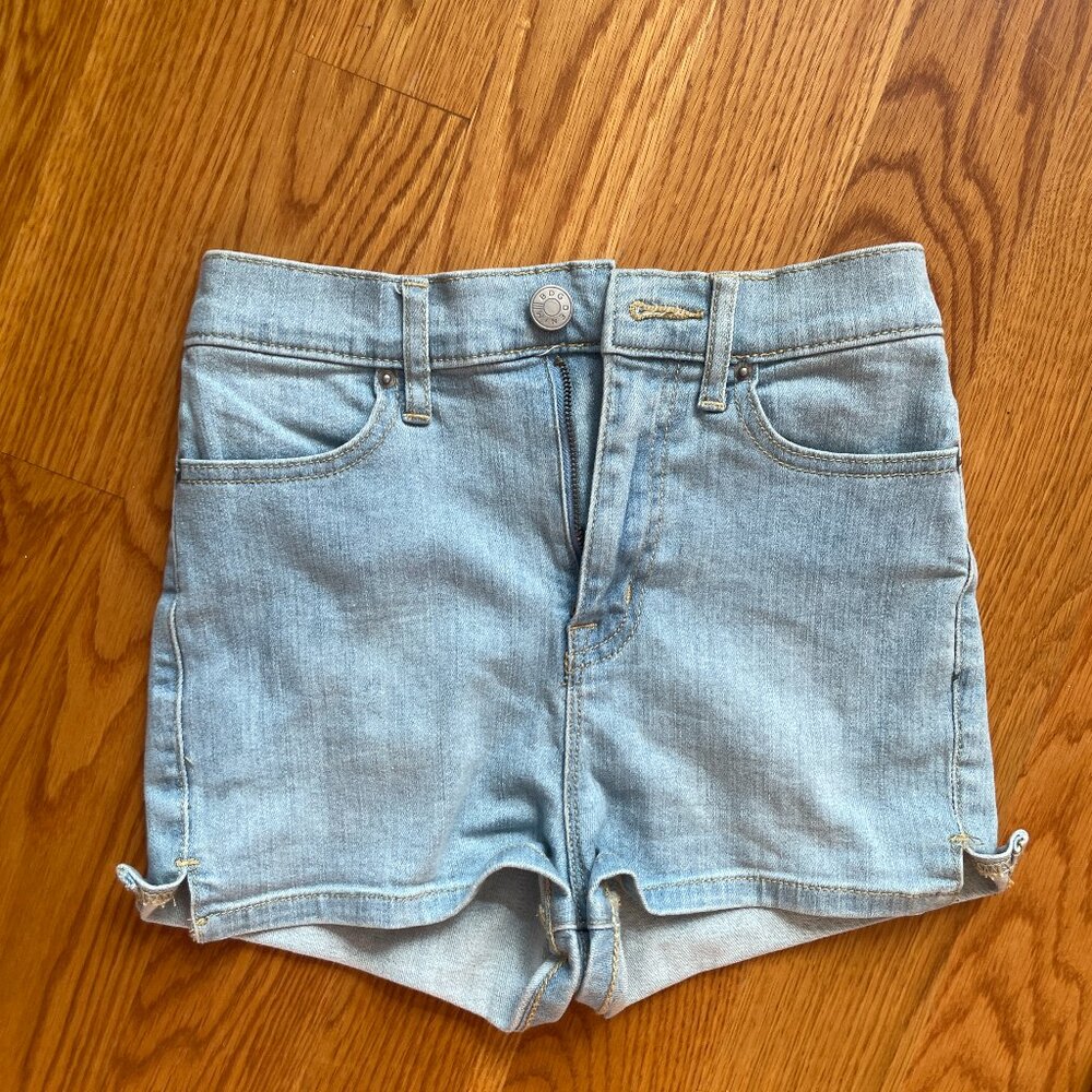 Urban Outfitters BDG Pinup Jean Shorts High Waisted